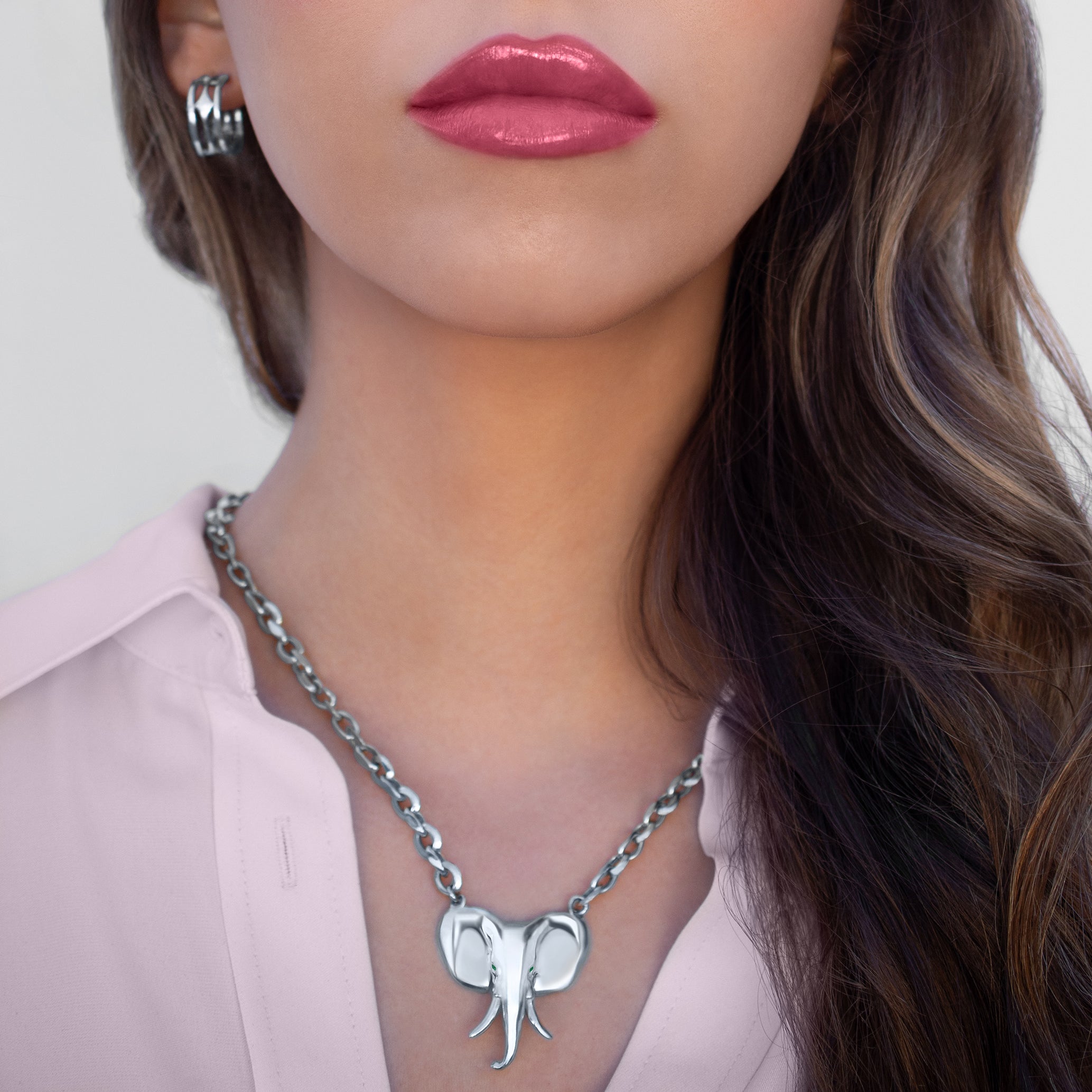 Djuna Elephant Necklace Silver